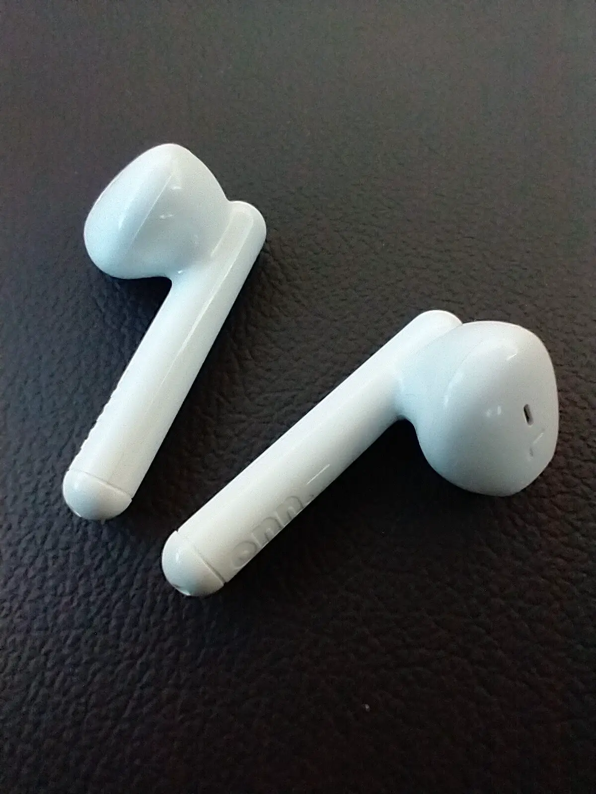 onn wireless earbuds